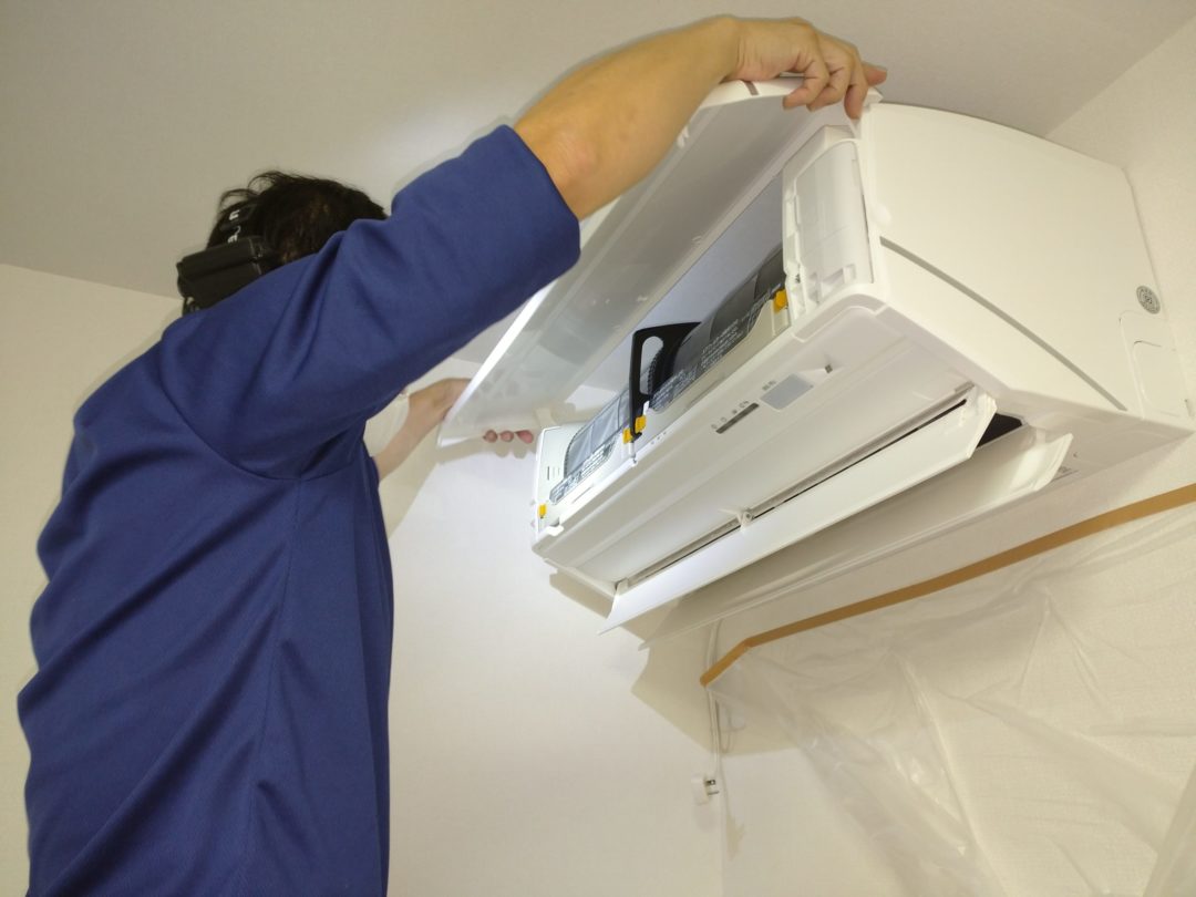 ダイキン製うるるとさらら　エアコンクリーニング